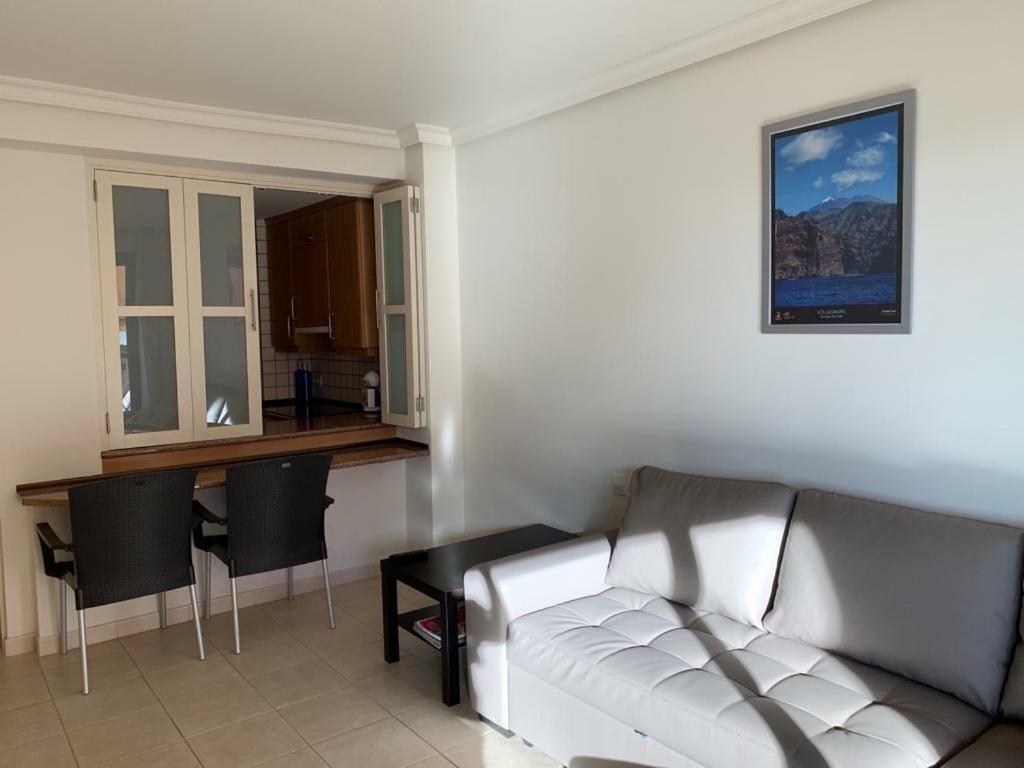 El Teide Apartment Puerto de Santiago  Exterior photo